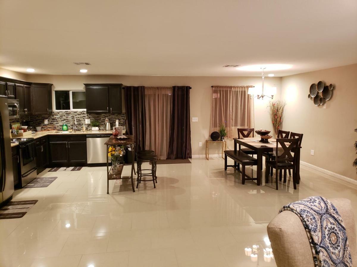 Beautiful 3 Bed/2 Bath Cozy Get Away Home Лас-Вегас Экстерьер фото