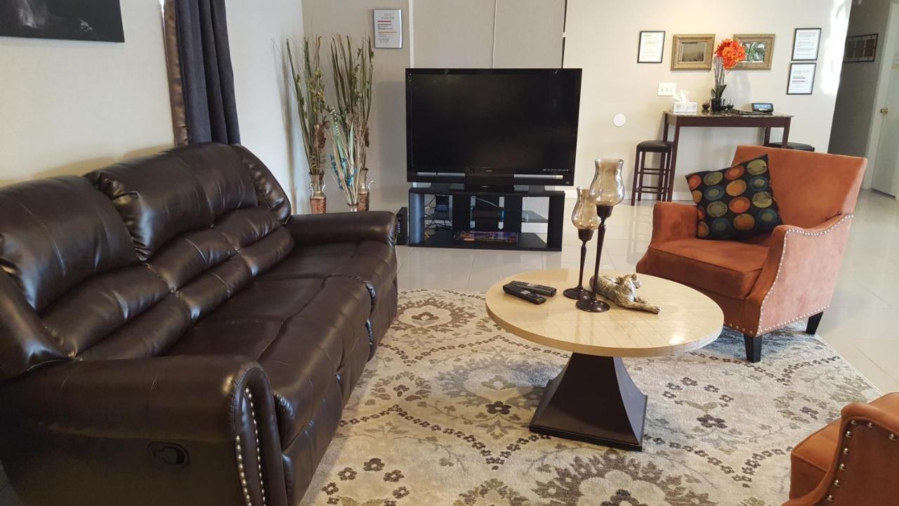 Beautiful 3 Bed/2 Bath Cozy Get Away Home Лас-Вегас Экстерьер фото